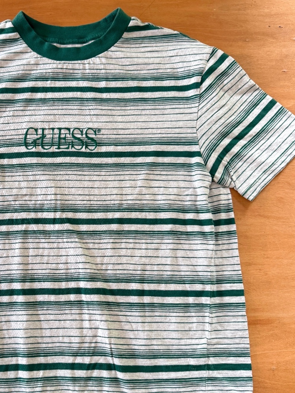 Guess Cascade Stripe T-shirt Size XS